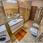 Apartman Tadi Laro Luxury Panorama Comer Colico