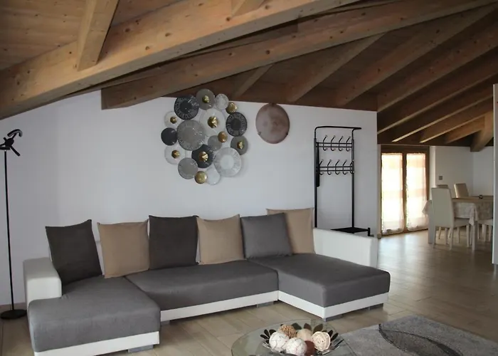 Διαμέρισμα Tadi Laro Luxury Panorama Comer Colico *