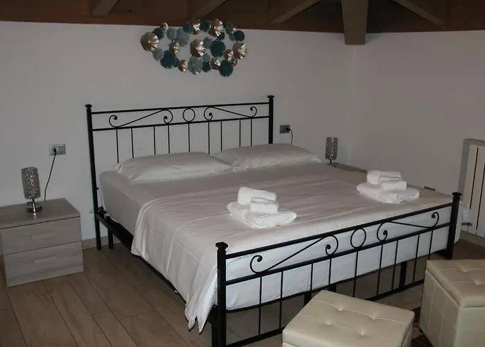 Tadi Laro Luxury Panorama Comer Colico * Carriola